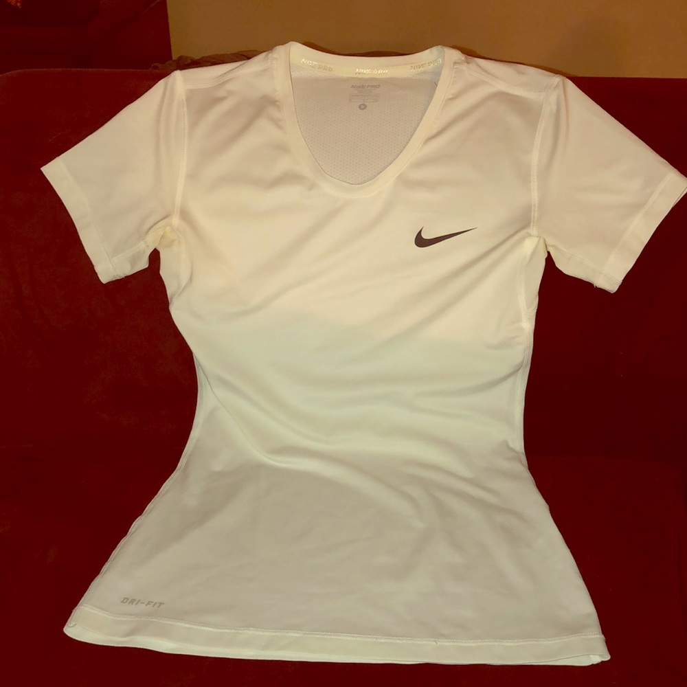 Nike Pro Dry- Fit T-Shirt